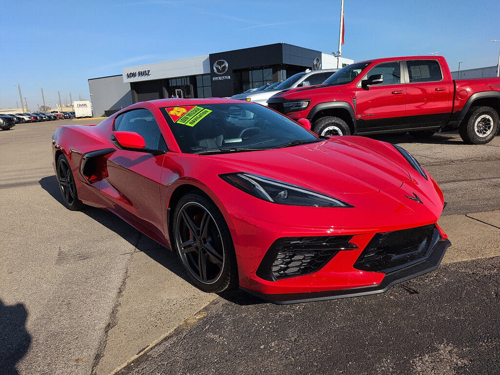 2025 Chevrolet Corvette Stingray 2LT Coupe RWD