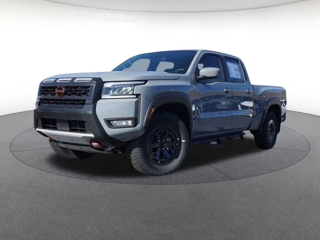 2025 Nissan Frontier PRO-4X Crew Cab LB 4WD