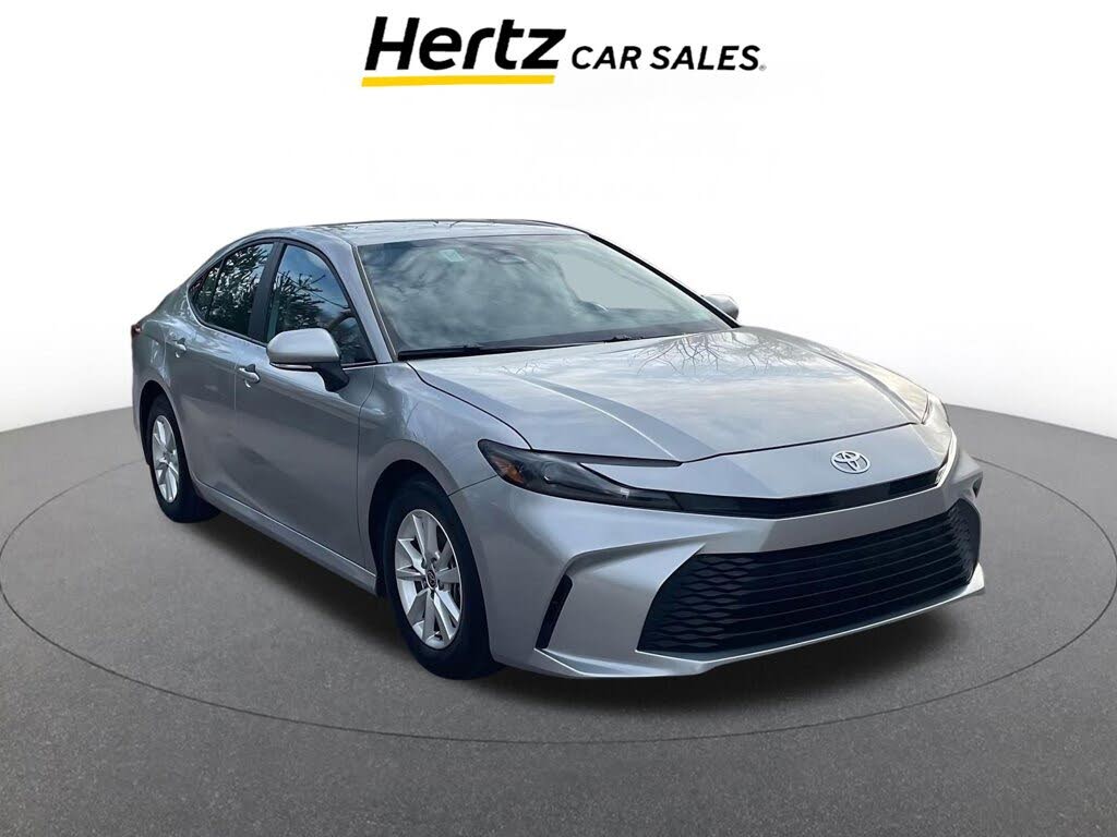 2025 Toyota Camry LE FWD