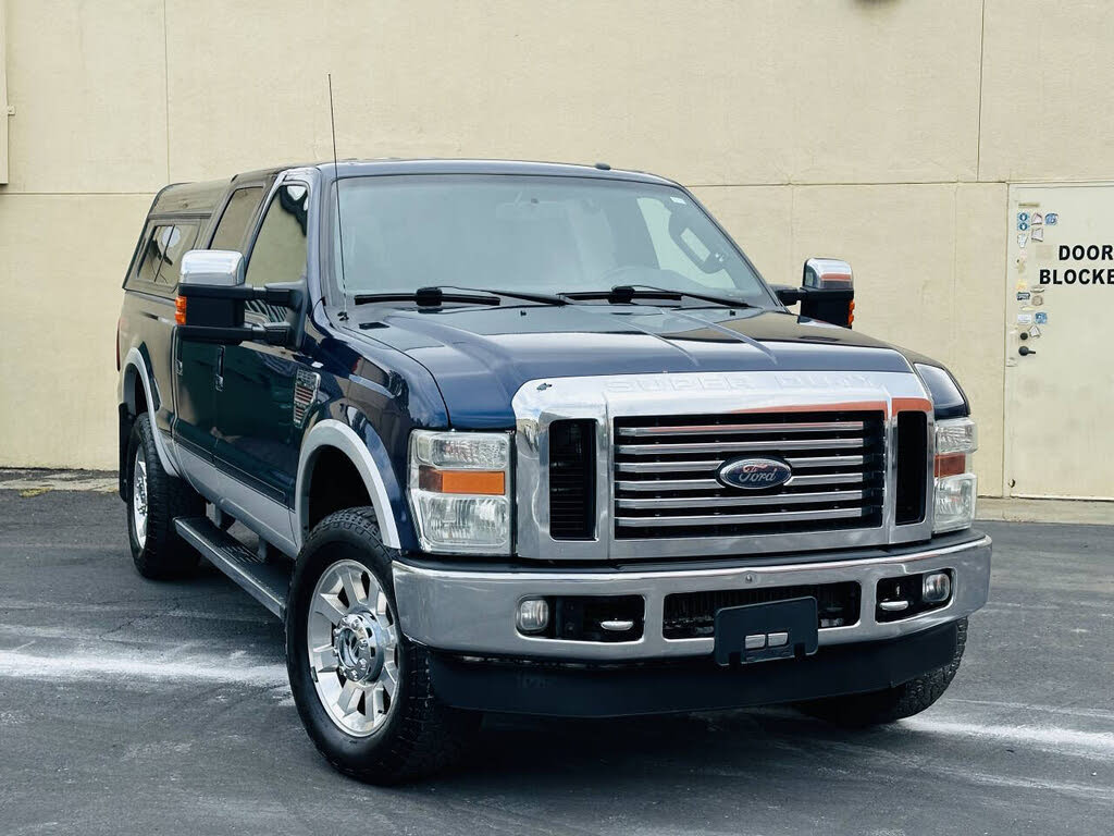 2010 Ford F-350 Super Duty Lariat Crew Cab 4WD