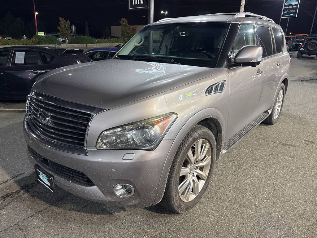 2011 INFINITI QX56 4WD with Split Bench Seat Package