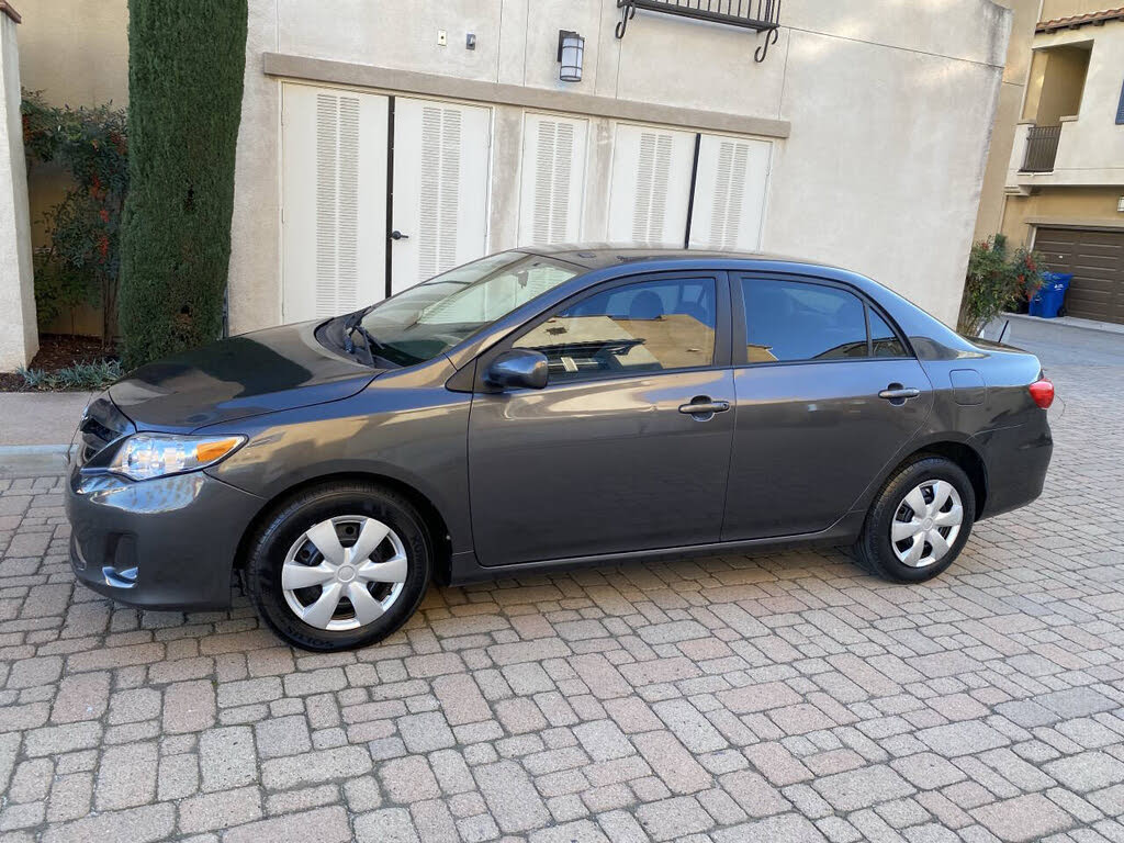 2011 Toyota Corolla LE