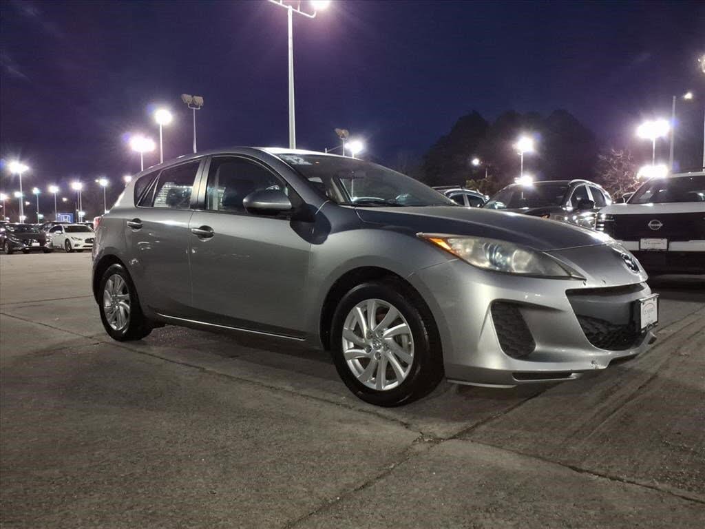 2012 Mazda MAZDA3 i Touring Hatchback