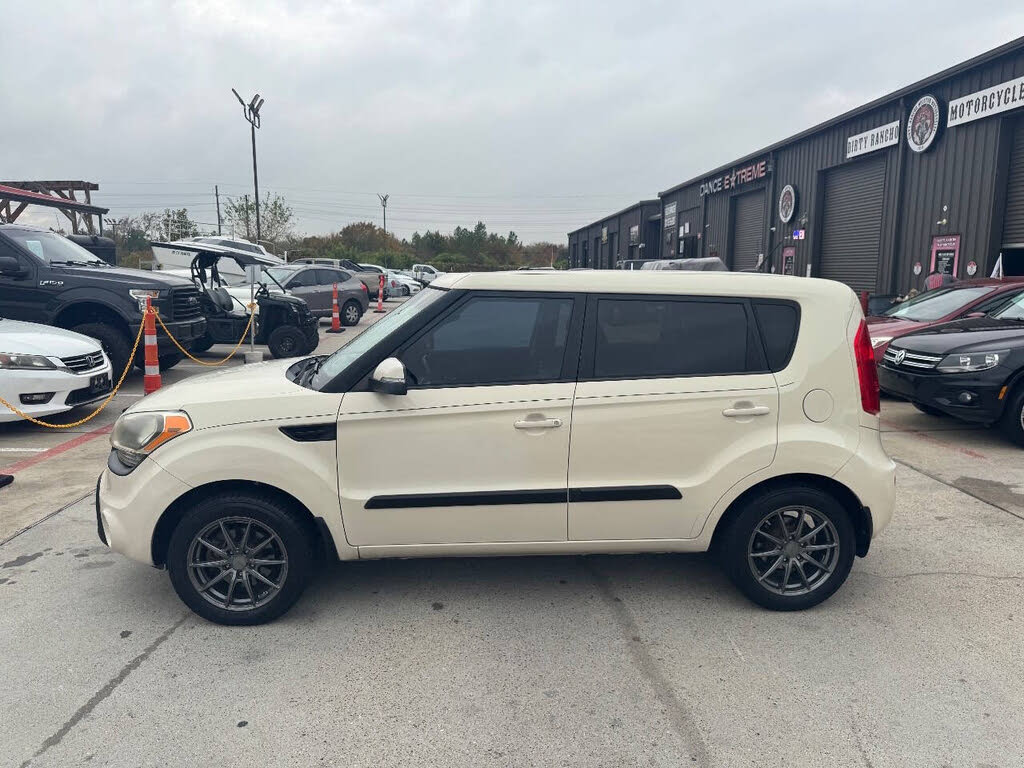 2013 Kia Soul +