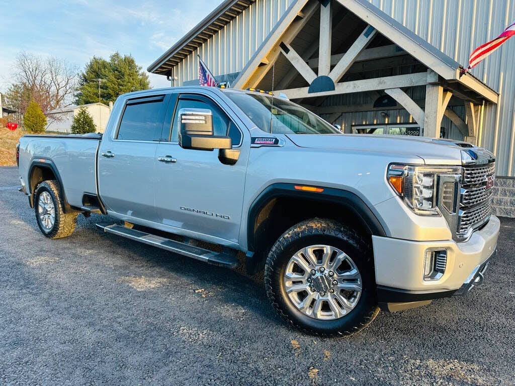 2020 GMC Sierra 3500HD Denali Crew Cab 4WD