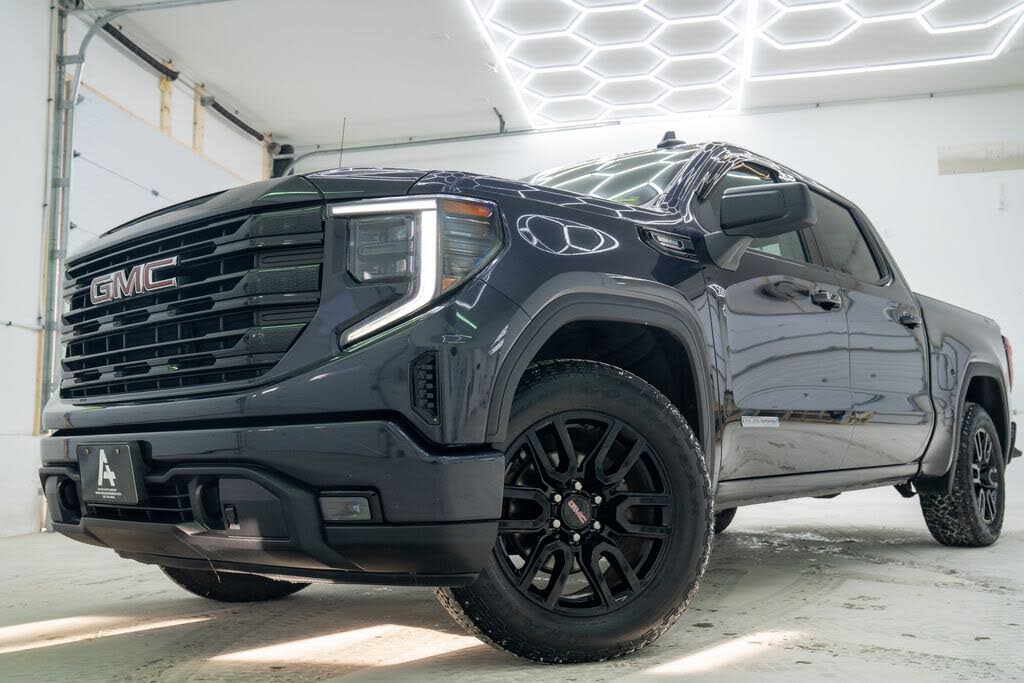 2022 GMC Sierra 1500 Elevation Crew Cab 4WD
