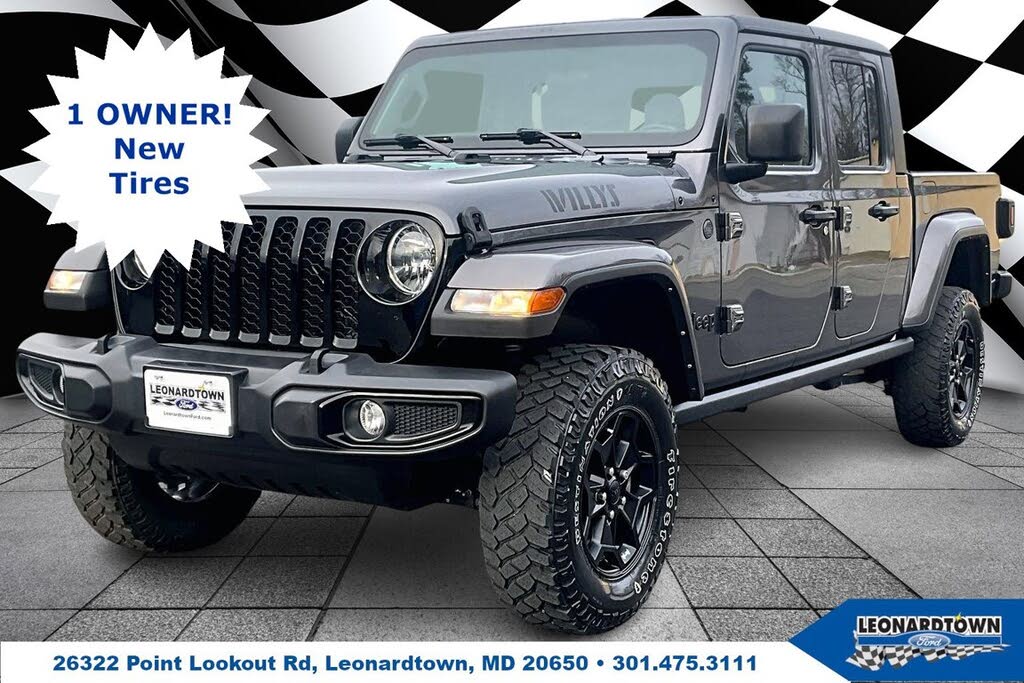 2022 Jeep Gladiator Willys Crew Cab 4WD