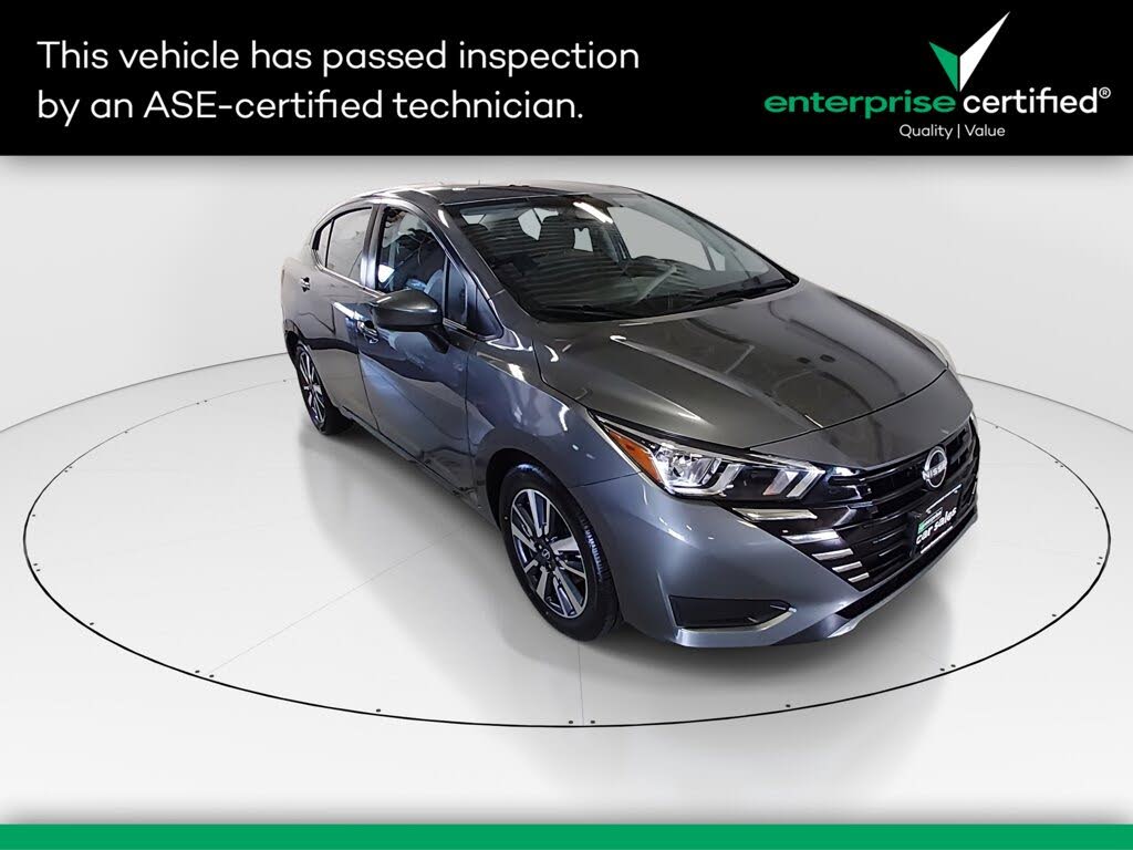 2023 Nissan Versa SV FWD