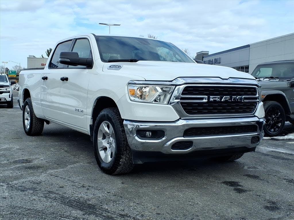 2024 RAM 1500 Big Horn Crew Cab 4WD