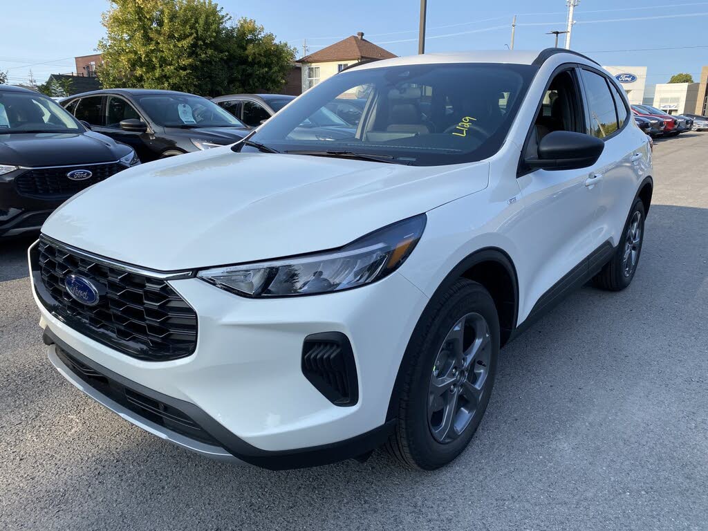 2025 Ford Escape ST-Line AWD