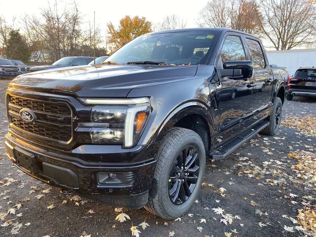2025 Ford F-150 Lariat SuperCrew 4WD
