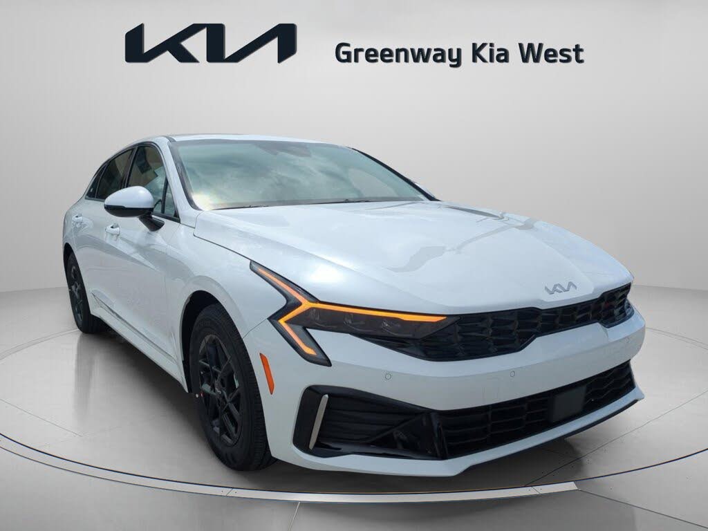 2025 Kia K5 LXS FWD