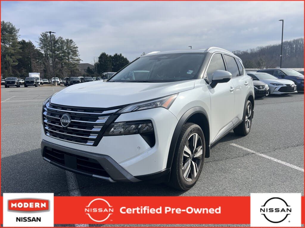 2025 Nissan Rogue SL FWD
