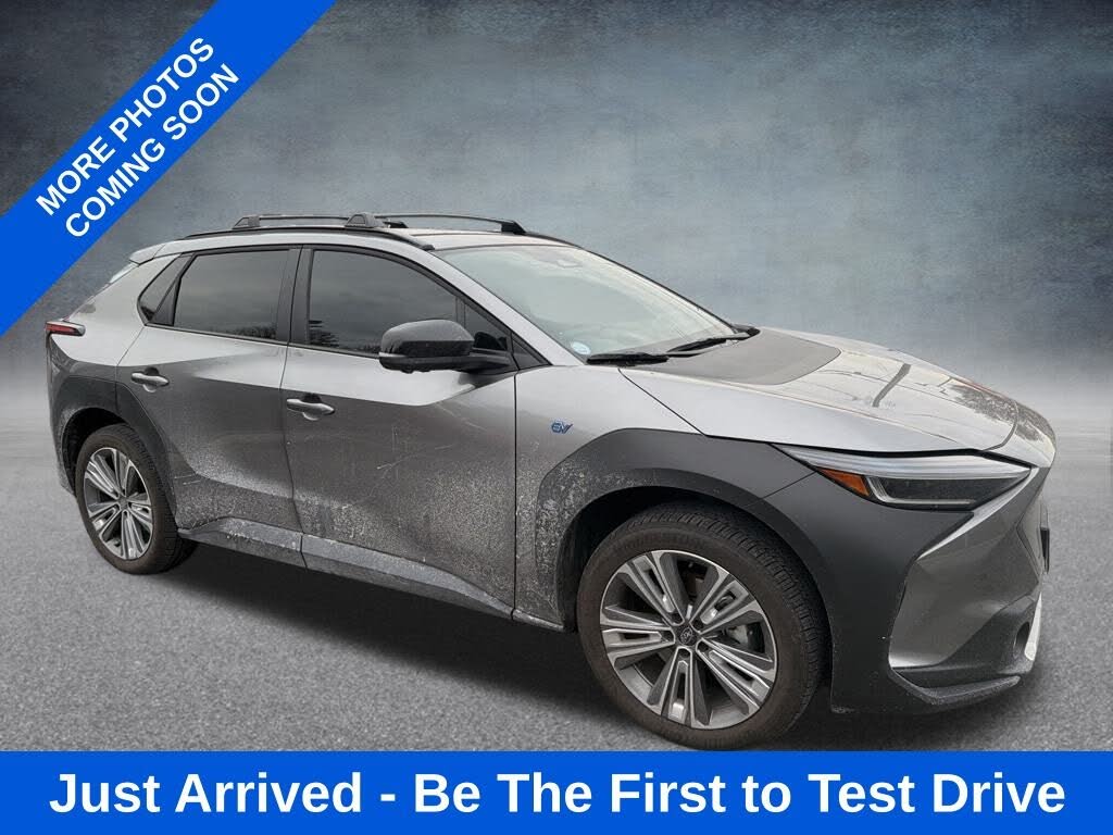 2025 Subaru Solterra Limited AWD