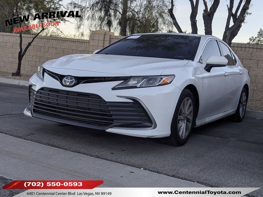 2022 Toyota Camry LE FWD