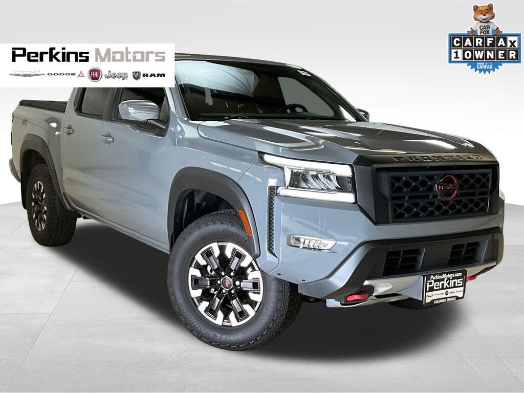 2024 Nissan Frontier PRO-4X Crew Cab 4WD