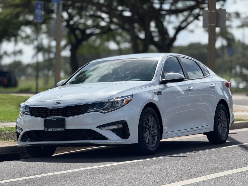 2020 Kia Optima LX FWD