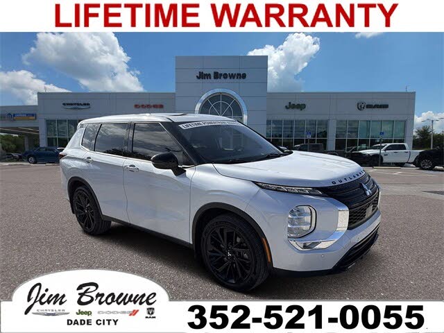 2022 Mitsubishi Outlander Black Edition FWD