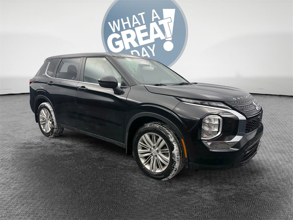 2022 Mitsubishi Outlander ES S-AWC