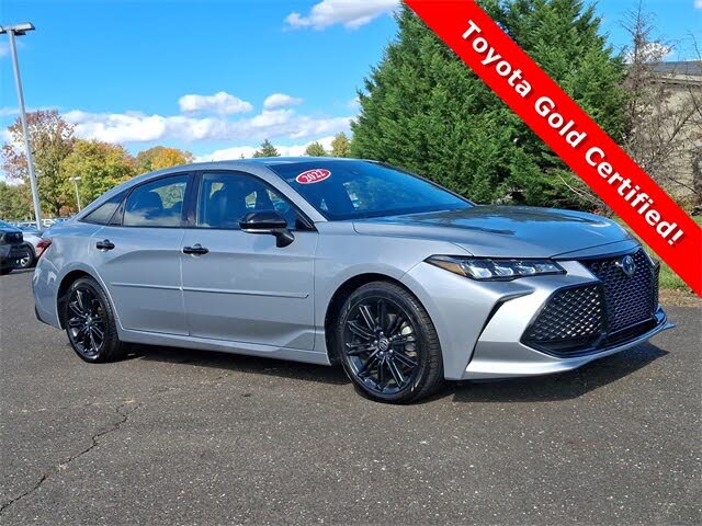 2022 Toyota Avalon Hybrid XSE Nightshade FWD