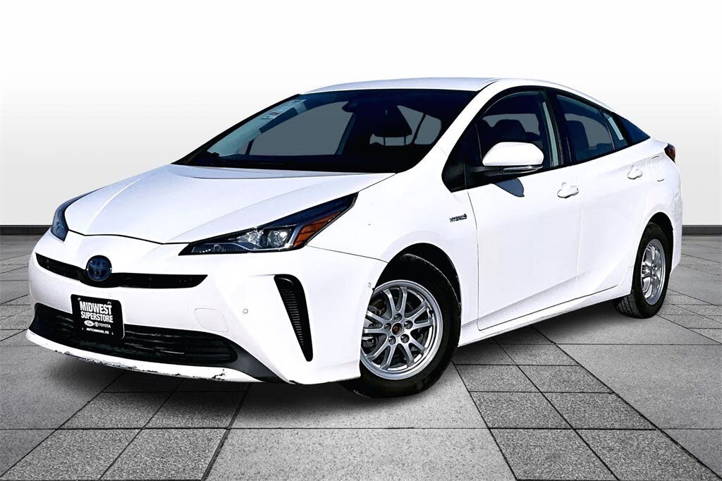 2022 Toyota Prius LE FWD