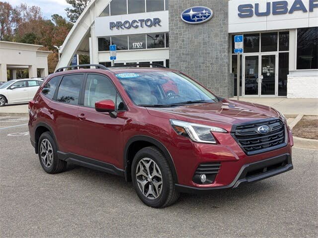 2023 Subaru Forester Premium Crossover AWD