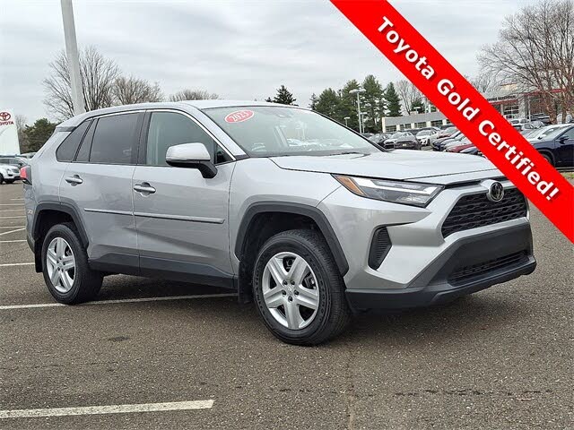 2023 Toyota RAV4 LE FWD