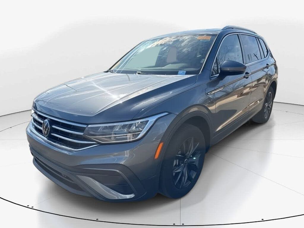 2024 Volkswagen Tiguan SE FWD