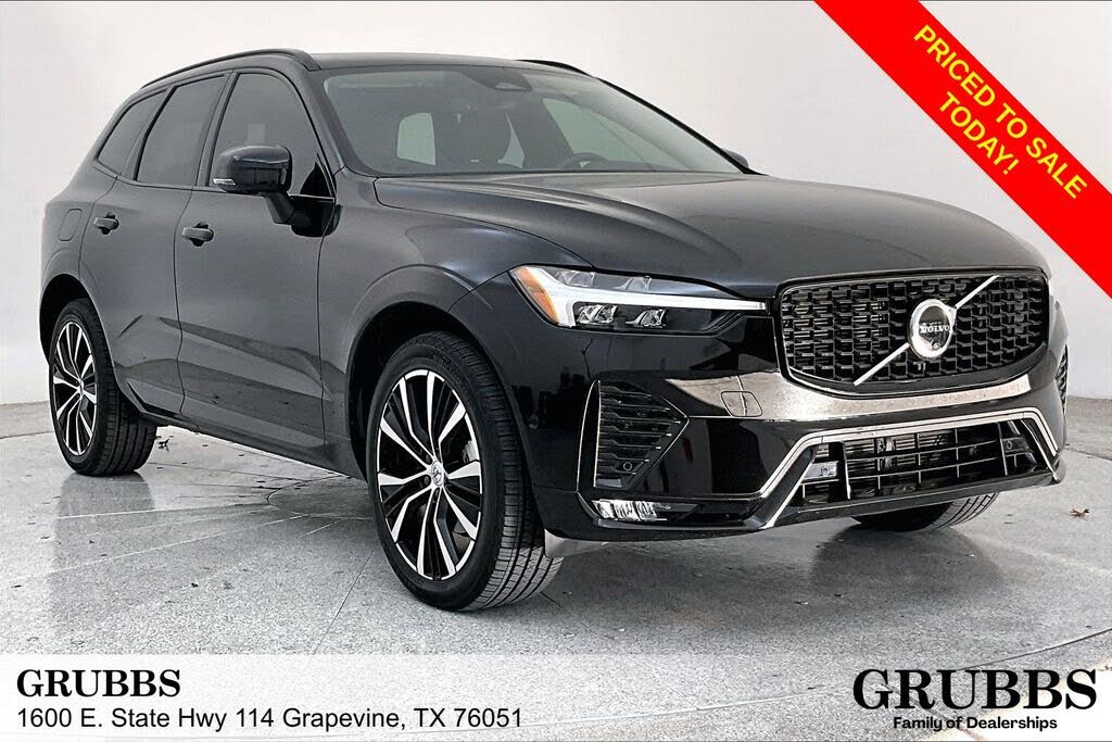 2025 Volvo XC60 B5 Plus Dark Theme AWD