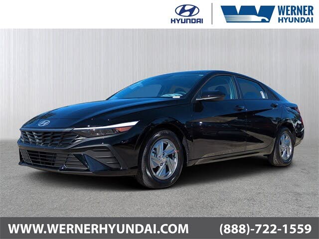 2026 Hyundai Elantra SE FWD