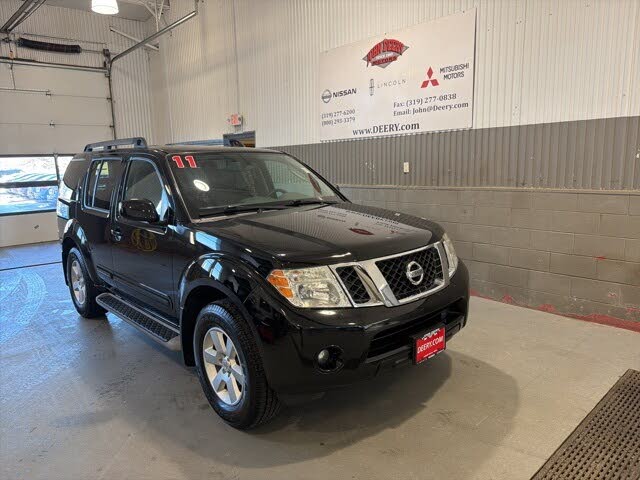 2011 Nissan Pathfinder SV V6 4WD