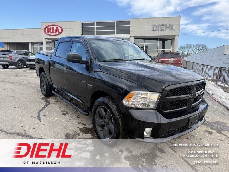 2015 RAM 1500 Express Crew Cab 4WD