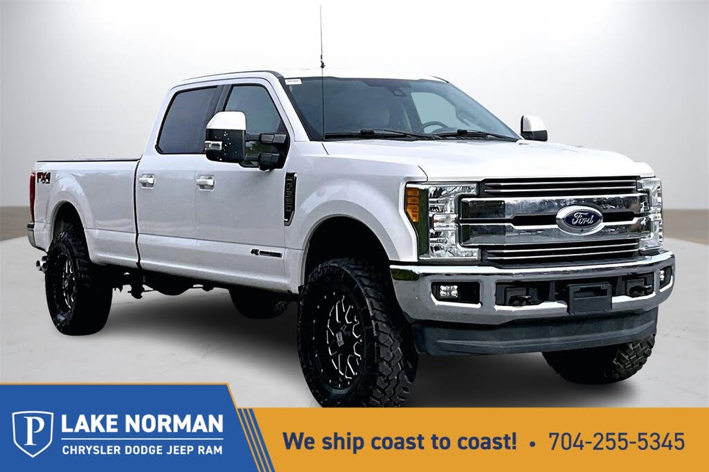 2017 Ford F-350 Super Duty Lariat Crew Cab 4WD