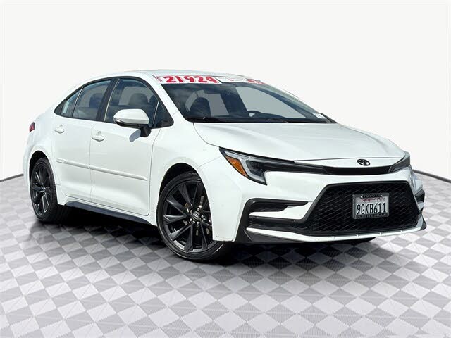 2023 Toyota Corolla SE FWD