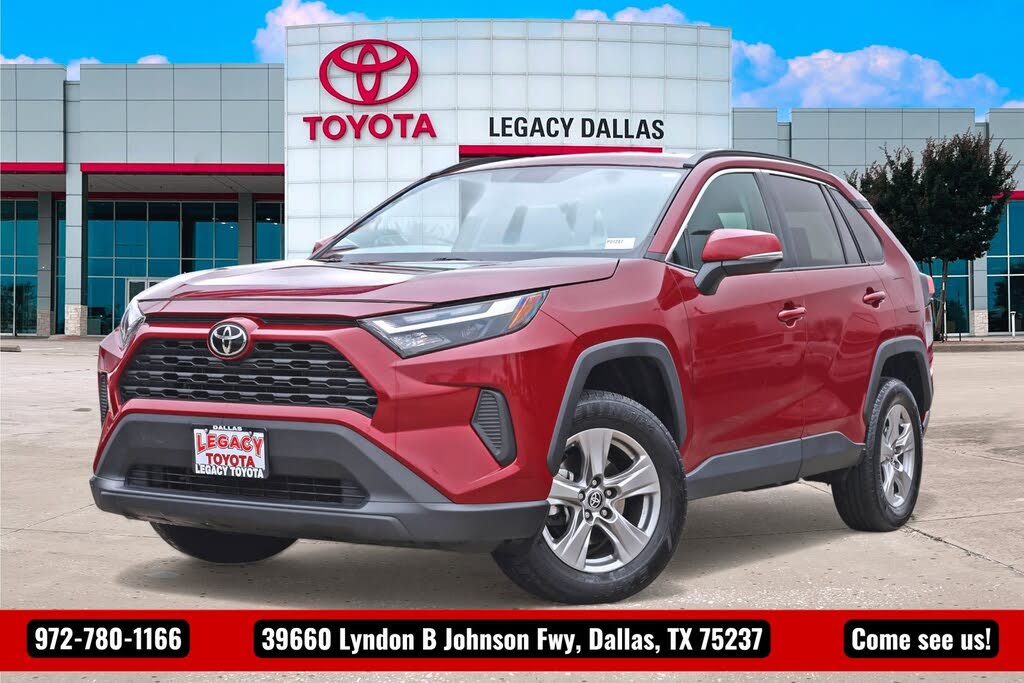 2023 Toyota RAV4 XLE FWD