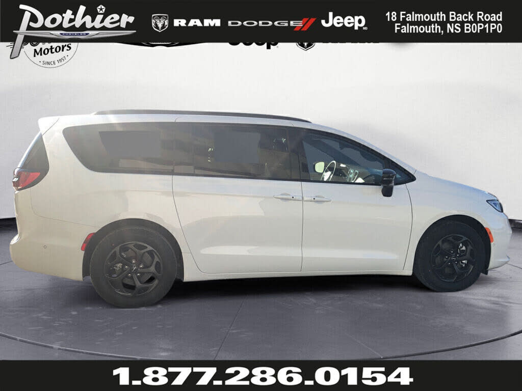 2024 Chrysler Pacifica Hybrid Premium S Appearance FWD