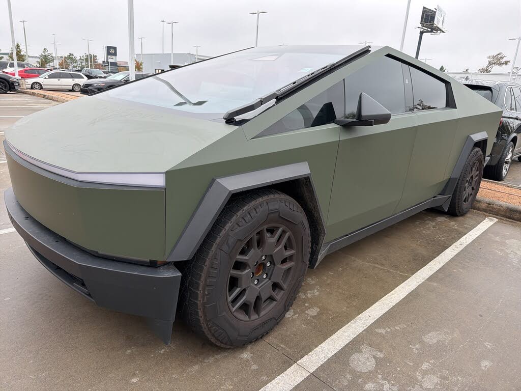2024 Tesla Cybertruck Crew Cab AWD