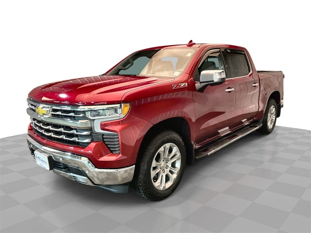 2025 Chevrolet Silverado 1500 LTZ Crew Cab 4WD