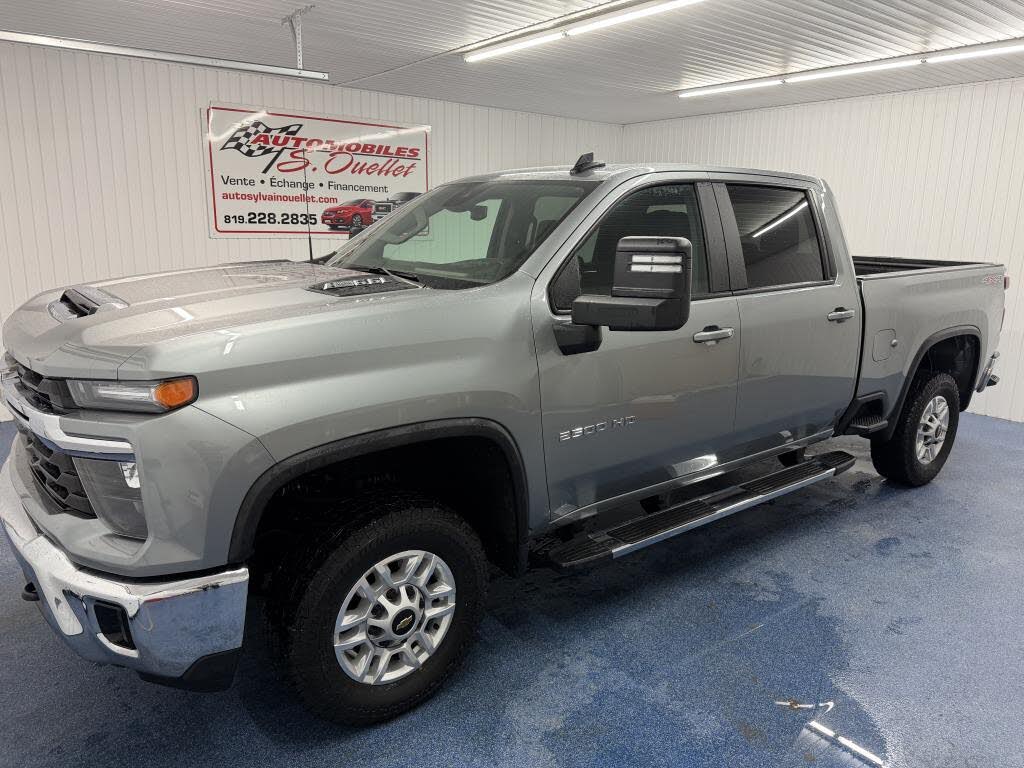 2025 Chevrolet Silverado 2500HD LT Crew Cab 4WD