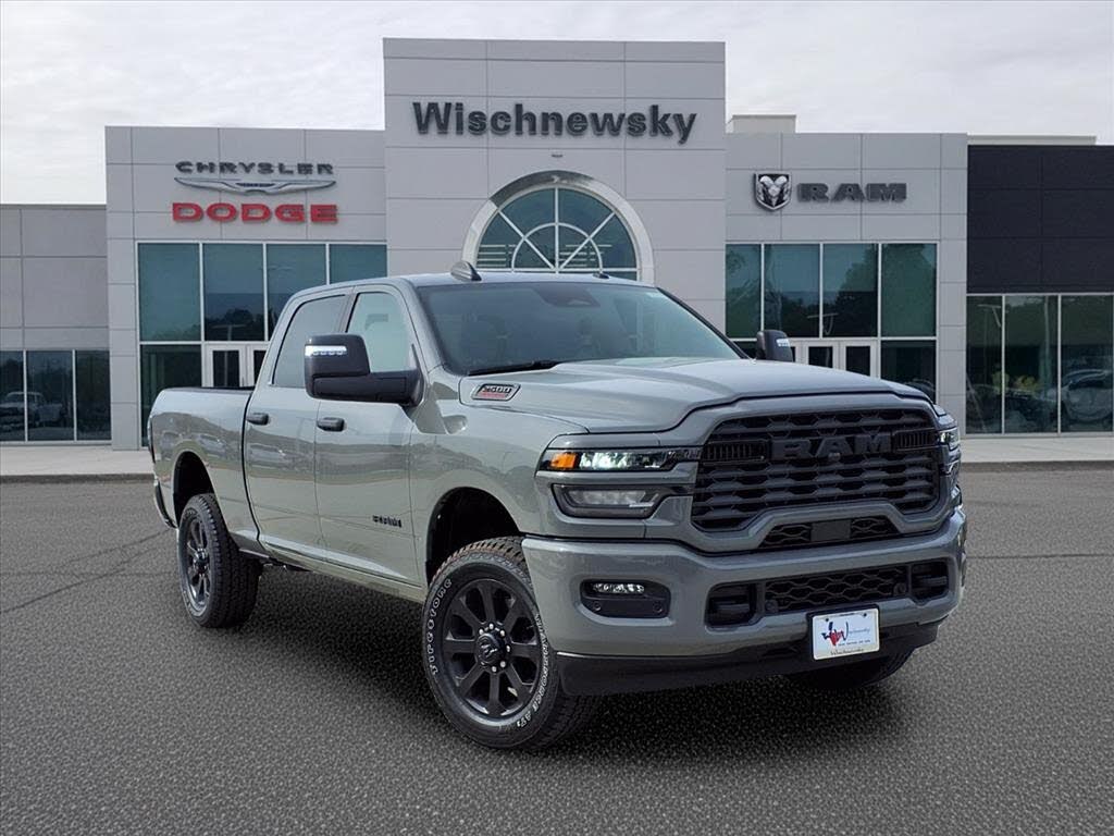 2026 RAM 2500 Big Horn Crew Cab 4WD
