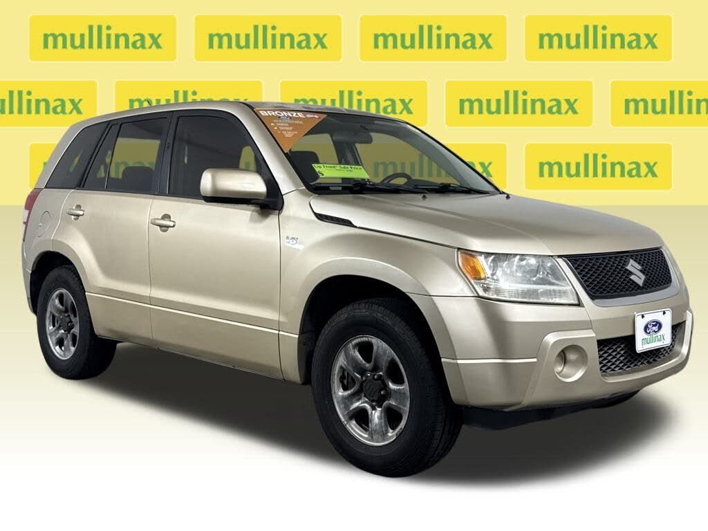 2006 Suzuki Grand Vitara Base