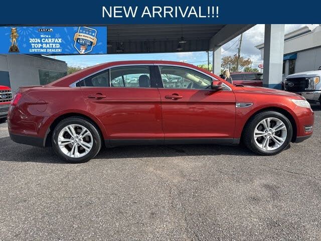 2014 Ford Taurus SEL