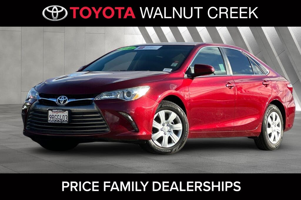2016 Toyota Camry LE
