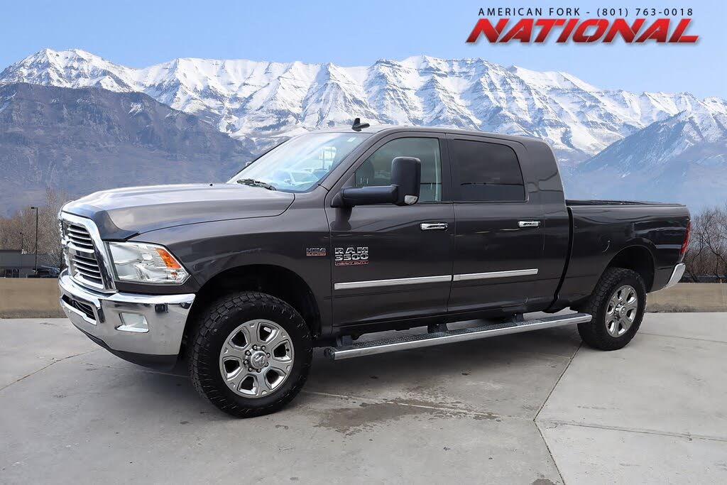 2018 RAM 3500 Big Horn Mega Cab 4WD