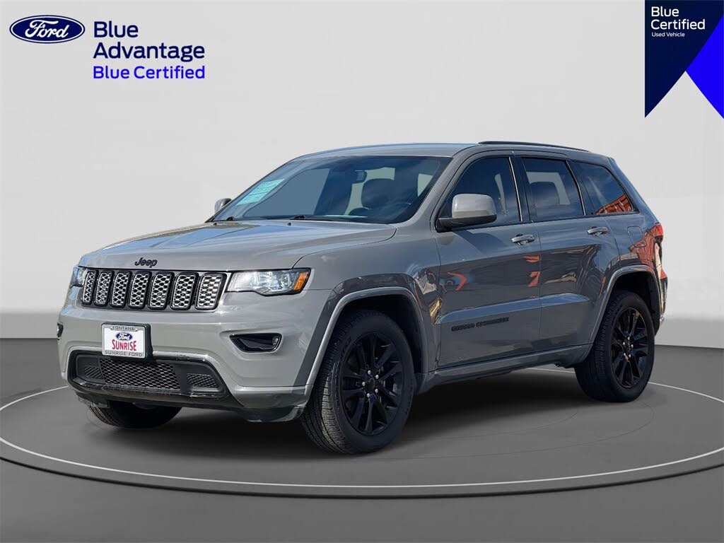 2020 Jeep Grand Cherokee Altitude RWD