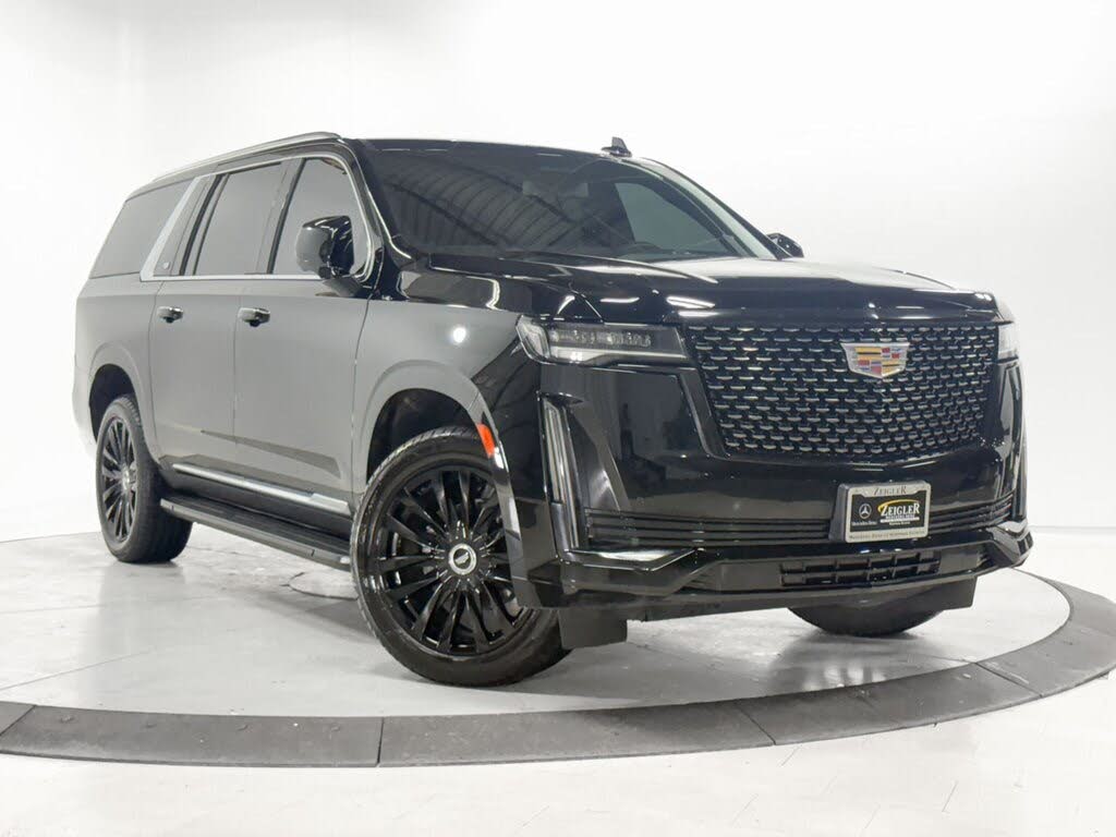 2022 Cadillac Escalade ESV Luxury 4WD