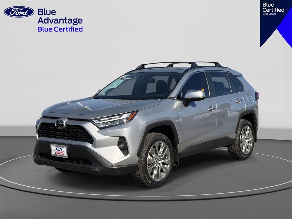 2022 Toyota RAV4 XLE Premium FWD