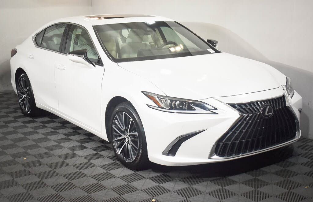 2024 Lexus ES 250 AWD