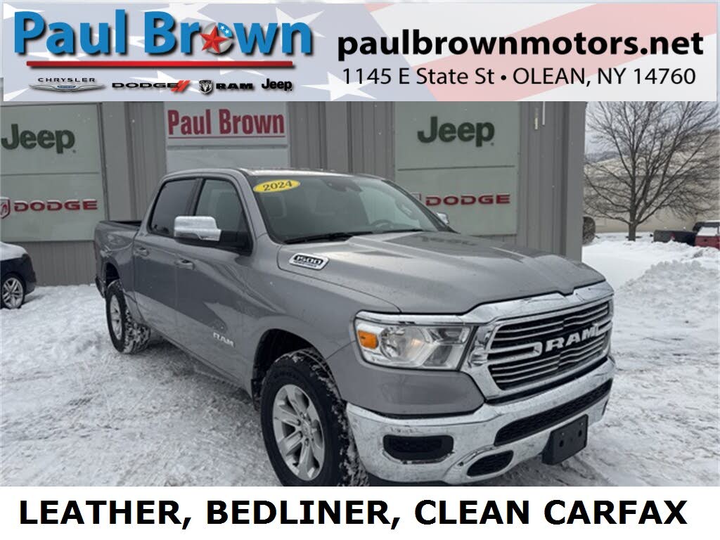 2024 RAM 1500 Laramie Crew Cab 4WD