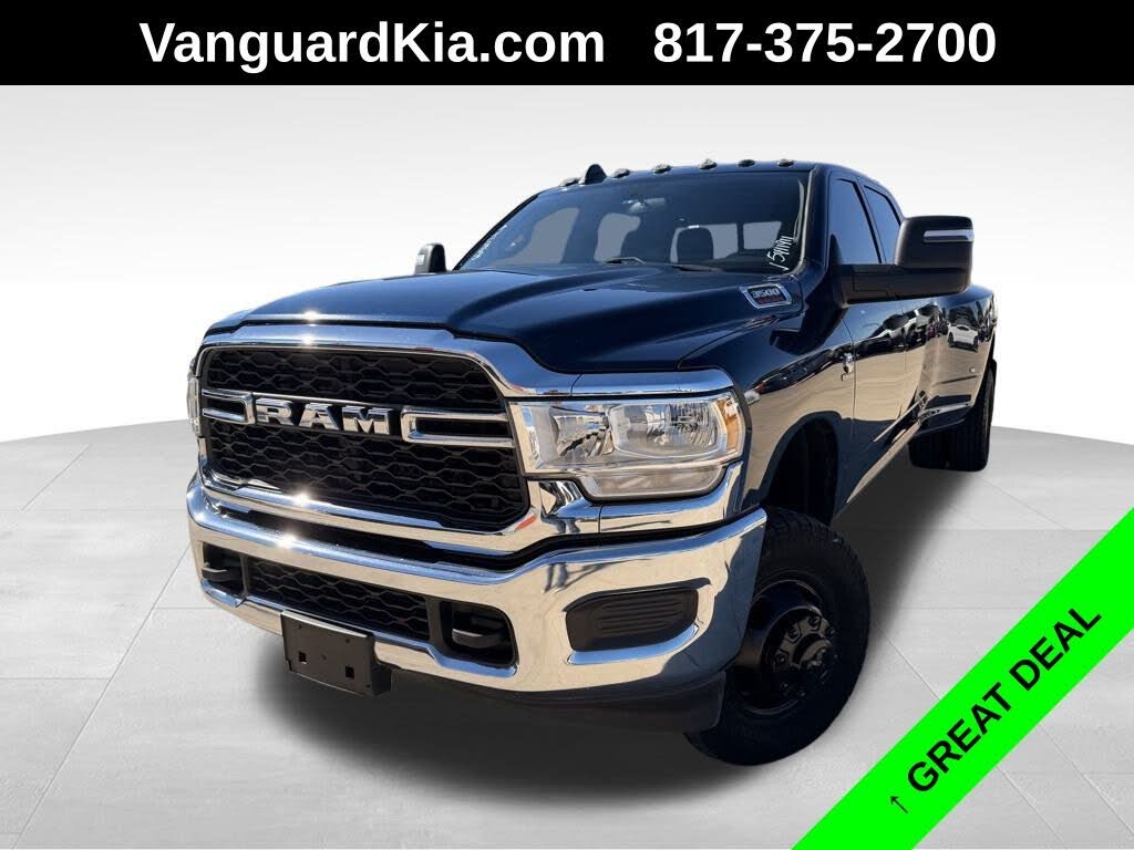 2024 RAM 3500 Tradesman Crew Cab LB DRW 4WD